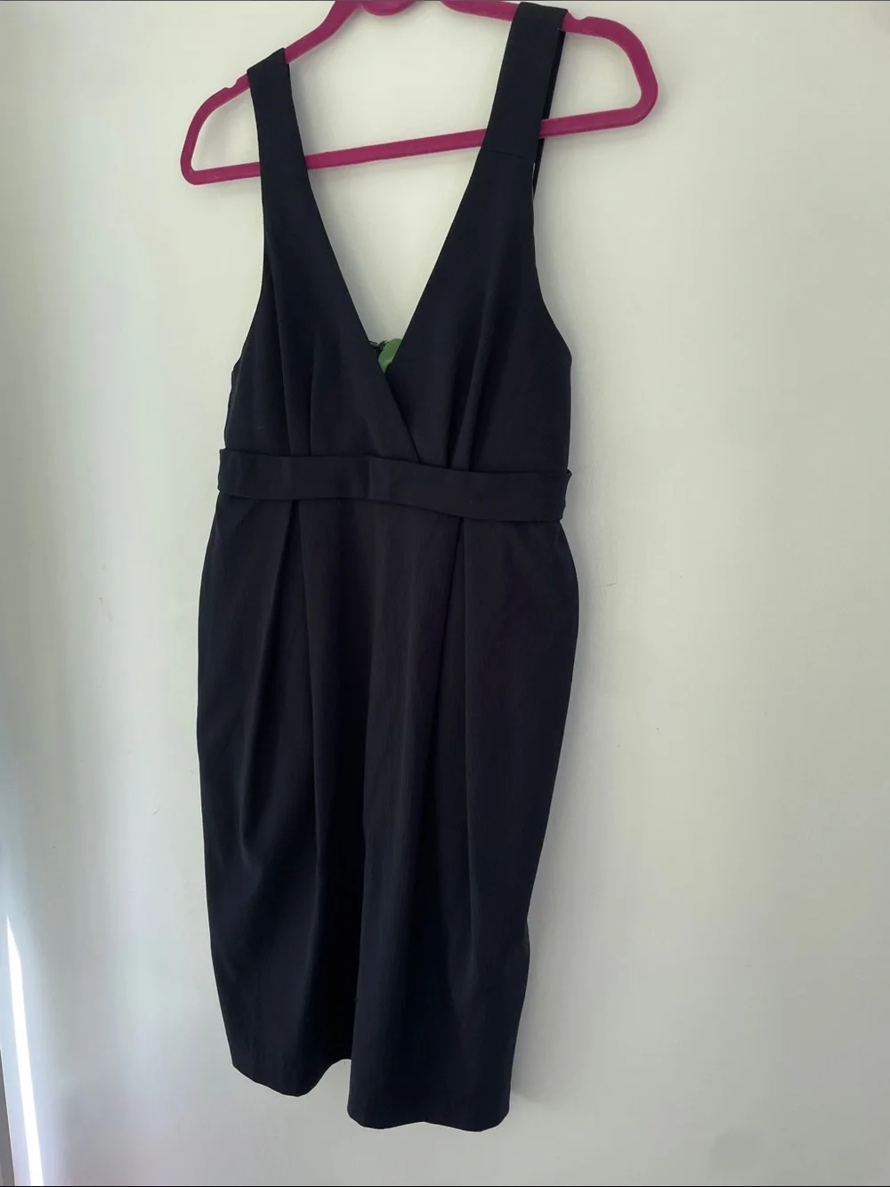 Tulle Navy Blue V-Neck Sleeveless Sheath Dress Medium